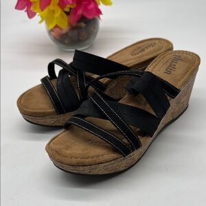 Austin Trading Co. Black Cork Wedge Sandals w/ Crisscross Straps Size 8 BLW7535